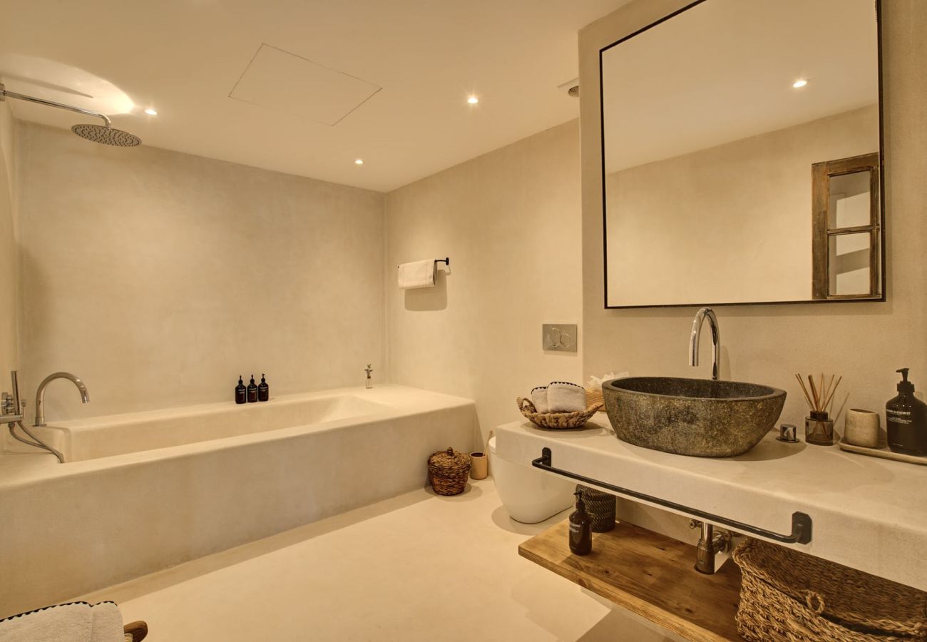 Villa in Sant Llorenç de Balafia - Villa San Lorenzo Fincadelica Ibiza 9-bd