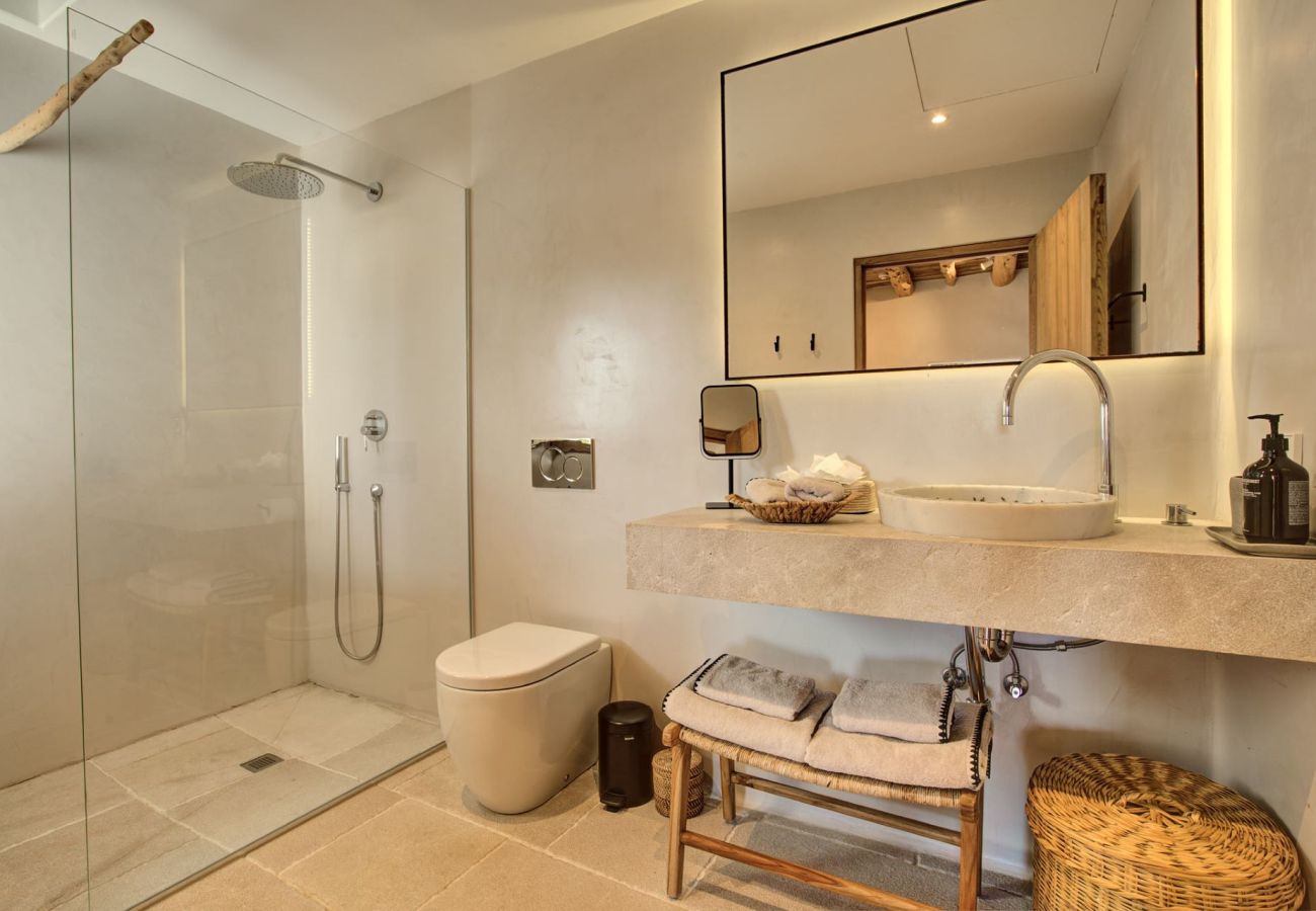 Villa in Sant Llorenç de Balafia - Villa San Lorenzo Fincadelica Ibiza 9-bd