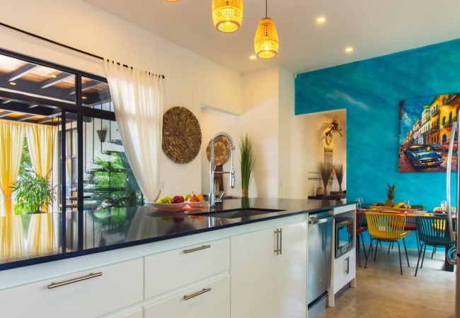 Villa in Tamarindo - Villa Cocoon Santa Cruz Guanacaste 5-bd Villa in Tamarindo - Villa Cocoon Santa Cruz Guanacaste 5-bd