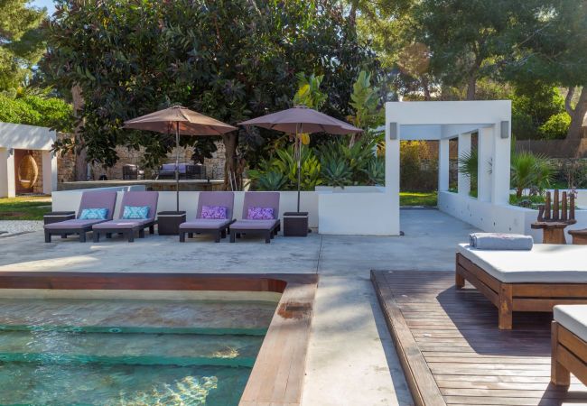 Villa in Santa Eulalia des Riu - Villa India Ibiza 6-bd Villa in Santa Eulalia des Riu - Villa India Ibiza 6-bd