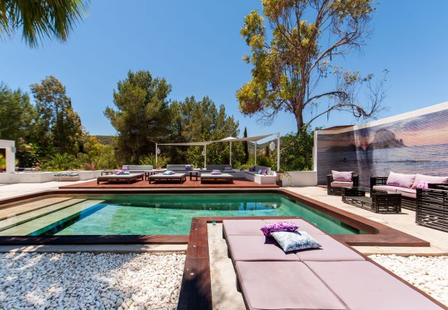 Villa in Santa Eulalia des Riu - Villa India Ibiza 6-bd Villa in Santa Eulalia des Riu - Villa India Ibiza 6-bd
