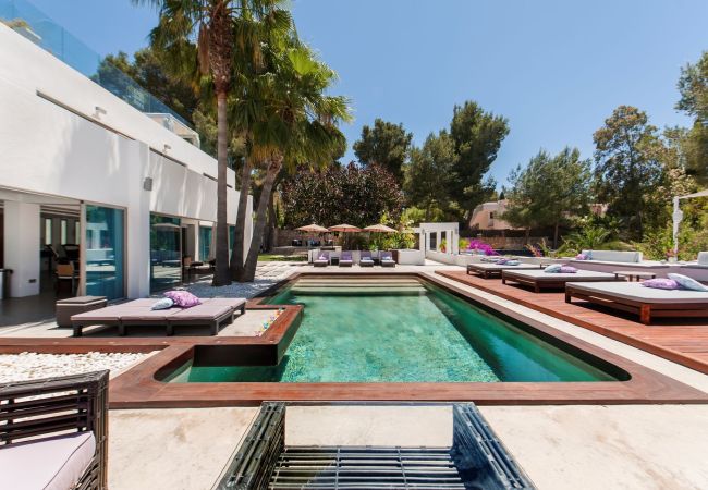 Villa in Santa Eulalia des Riu - Villa India Ibiza 6-bd Villa in Santa Eulalia des Riu - Villa India Ibiza 6-bd