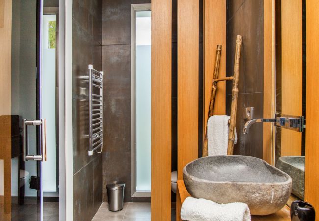 Villa in Santa Eulalia des Riu - Villa India Ibiza 6-bd Villa in Santa Eulalia des Riu - Villa India Ibiza 6-bd