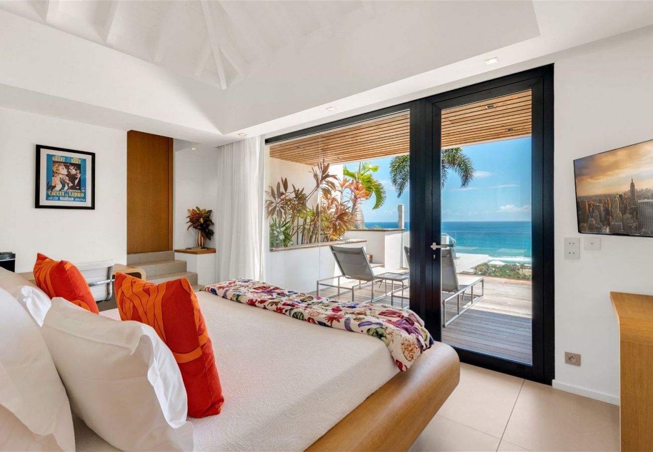 parental suite with sea view st barts