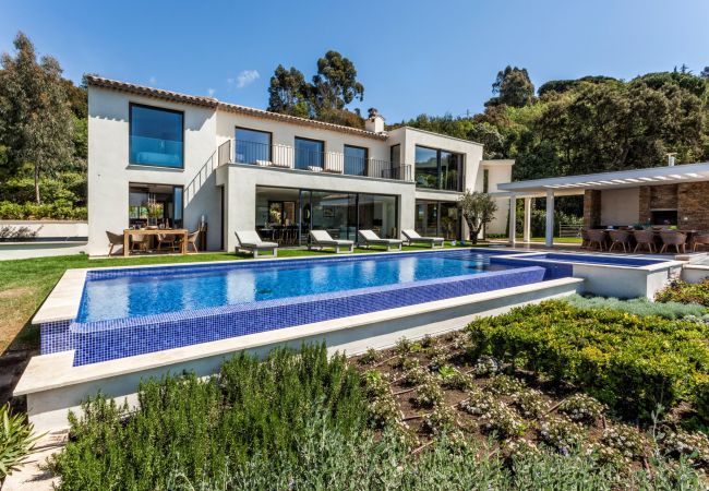 Villa in La Croix-Valmer - Villa Colibri St Tropez French Riviera 10-bd Villa in La Croix-Valmer - Villa Colibri St Tropez French Riviera 10-bd