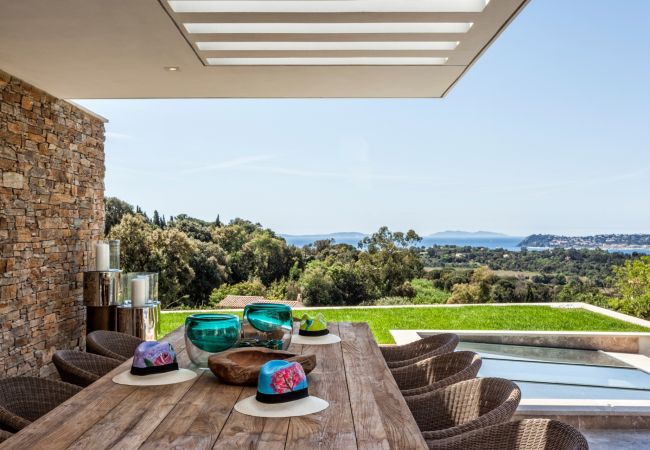 Villa in La Croix-Valmer - Villa Colibri St Tropez French Riviera 10-bd Villa in La Croix-Valmer - Villa Colibri St Tropez French Riviera 10-bd