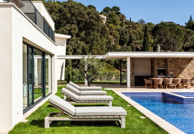 Villa in La Croix-Valmer - Villa Colibri St Tropez French Riviera 10-bd Villa in La Croix-Valmer - Villa Colibri St Tropez French Riviera 10-bd
