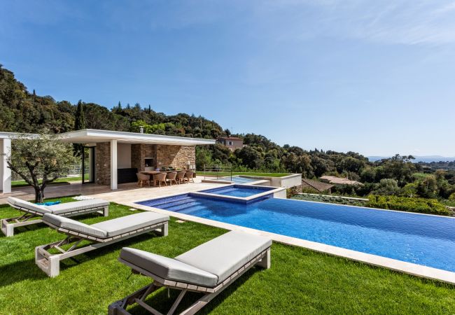 Villa in La Croix-Valmer - Villa Colibri St Tropez French Riviera 10-bd Villa in La Croix-Valmer - Villa Colibri St Tropez French Riviera 10-bd