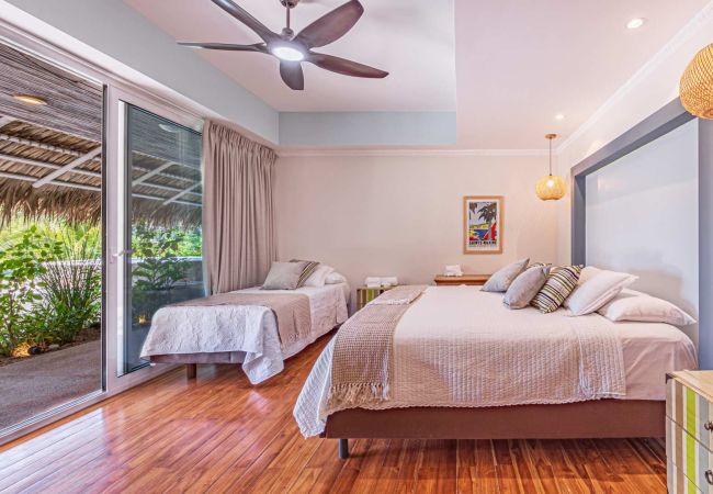 Villa in Tamarindo - Villa Las Colinas Santa Cruz Guanacaste 7-bd Villa in Tamarindo - Villa Las Colinas Santa Cruz Guanacaste 7-bd