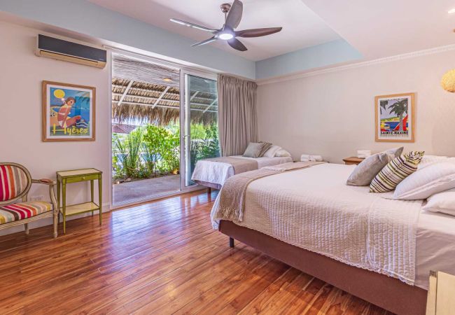 Villa in Tamarindo - Villa Las Colinas Santa Cruz Guanacaste 7-bd Villa in Tamarindo - Villa Las Colinas Santa Cruz Guanacaste 7-bd