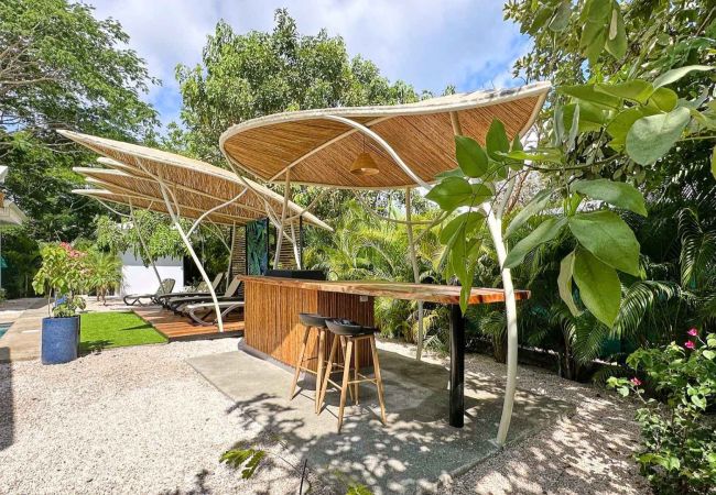 Villa in Tamarindo - Villa Casa Karibe Santa Cruz Guanacaste Costa 5-Bd Villa in Tamarindo - Villa Casa Karibe Santa Cruz Guanacaste Costa 5-Bd