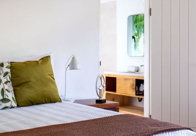 Villa in Pinilla - Villa Holy Tree Santa Cruz Guanacaste 4-bd Villa in Pinilla - Villa Holy Tree Santa Cruz Guanacaste 4-bd