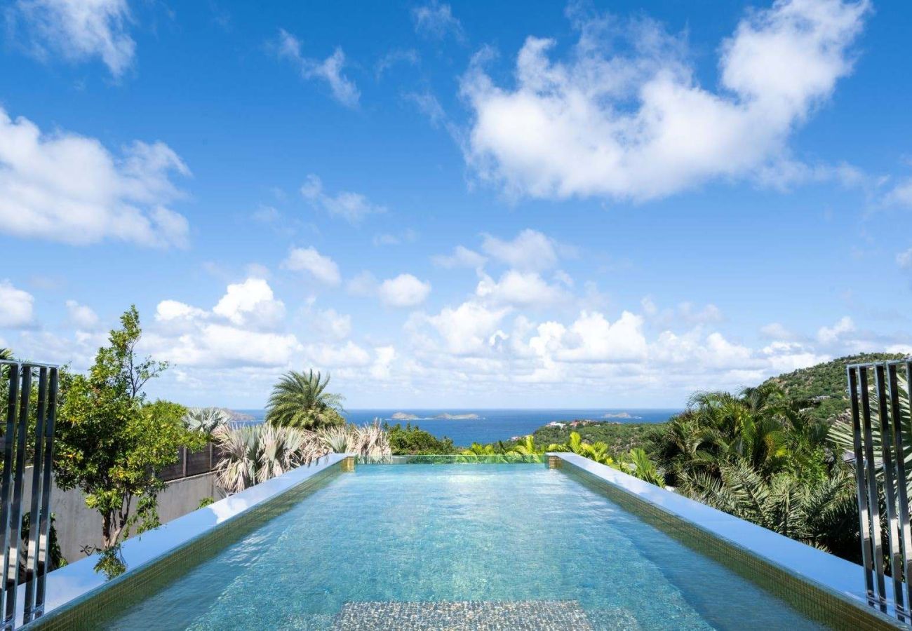 Villa Golden Eye St. Barths for 6 persons