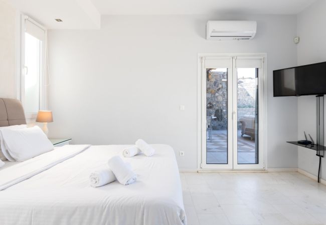 Villa in Mikonos - Villa Deloxenia Mykonos 5-bd Villa in Mikonos - Villa Deloxenia Mykonos 5-bd