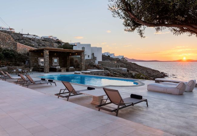 Villa in Mikonos - Villa Deloxenia Mykonos 5-bd Villa in Mikonos - Villa Deloxenia Mykonos 5-bd