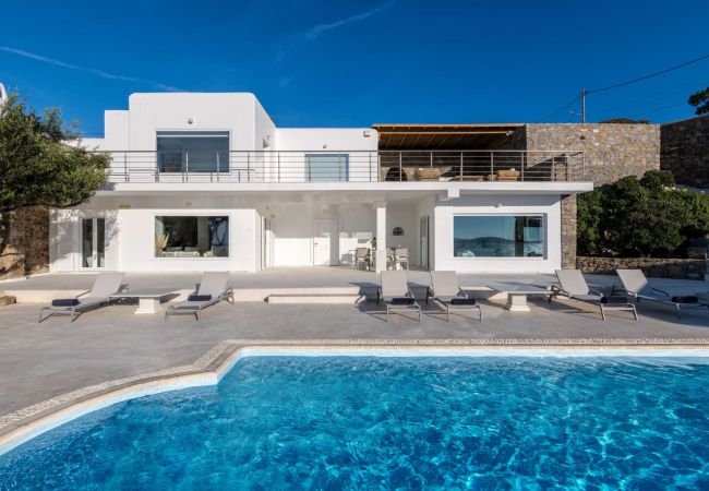 Villa in Mikonos - Villa Deloxenia Mykonos 5-bd Villa in Mikonos - Villa Deloxenia Mykonos 5-bd