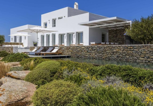 Villa in Mikonos - Villa Tagoo Mykonos 5-bd Villa in Mikonos - Villa Tagoo Mykonos 5-bd