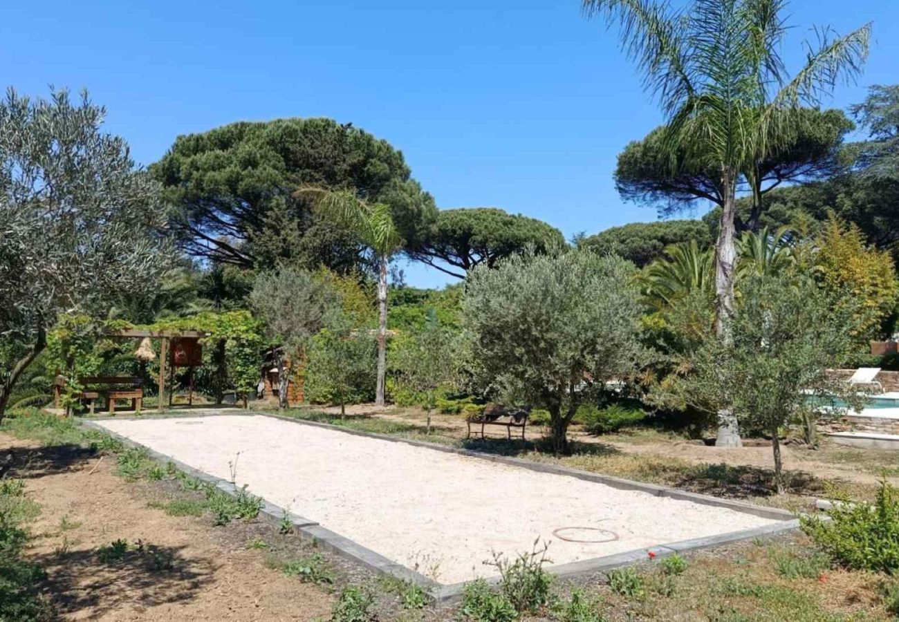 Villa in Saint-Tropez - Villa Fontaine du Pin Saint-Tropez 4-bd