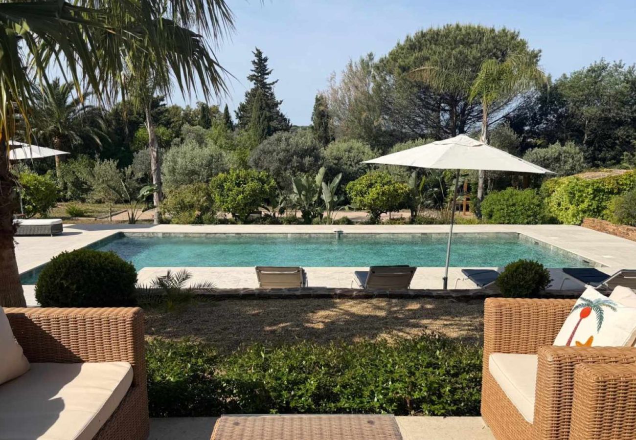 Villa in Saint-Tropez - Villa Fontaine du Pin Saint-Tropez 4-bd
