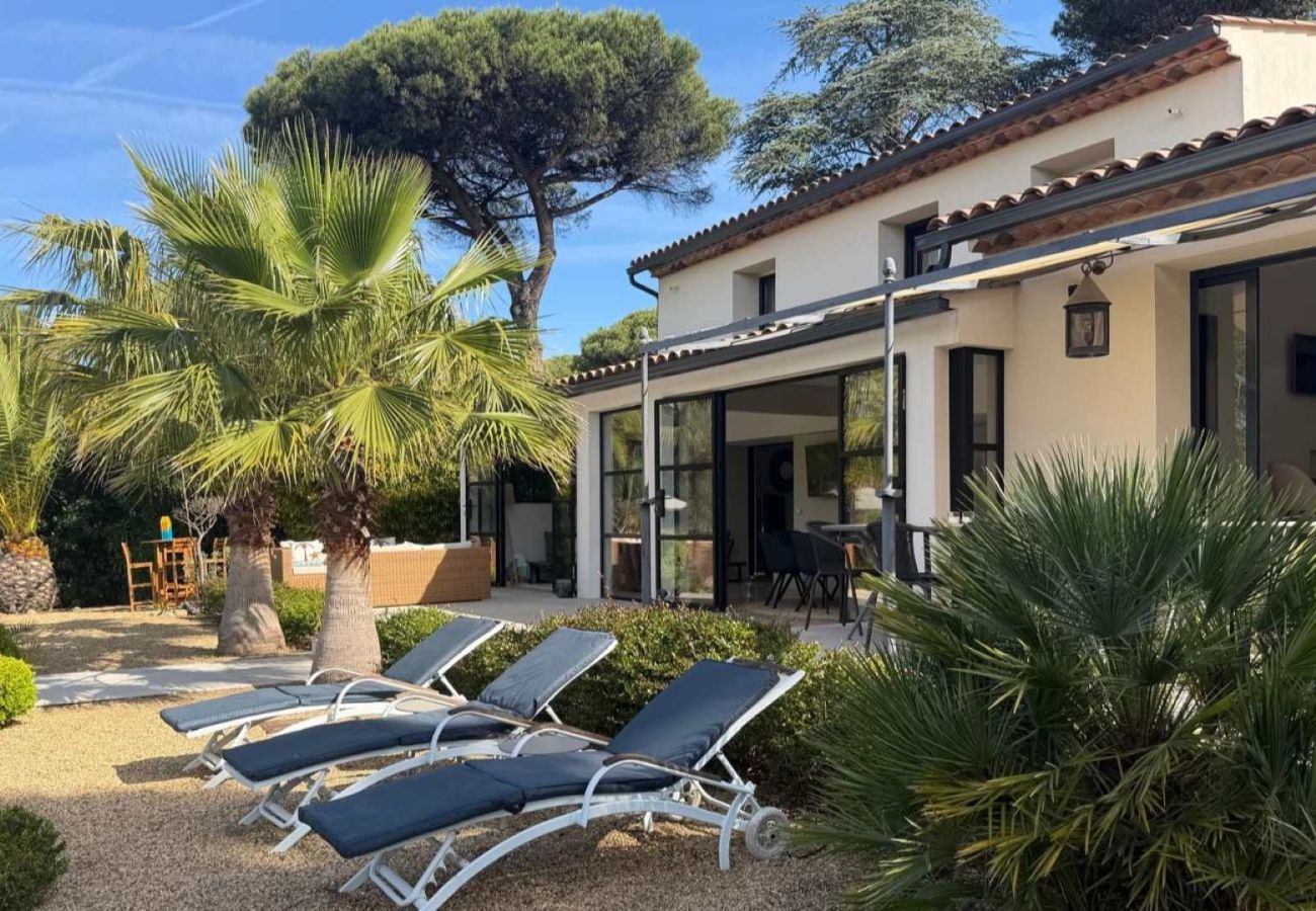 Villa in Saint-Tropez - Villa Fontaine du Pin Saint-Tropez 4-bd