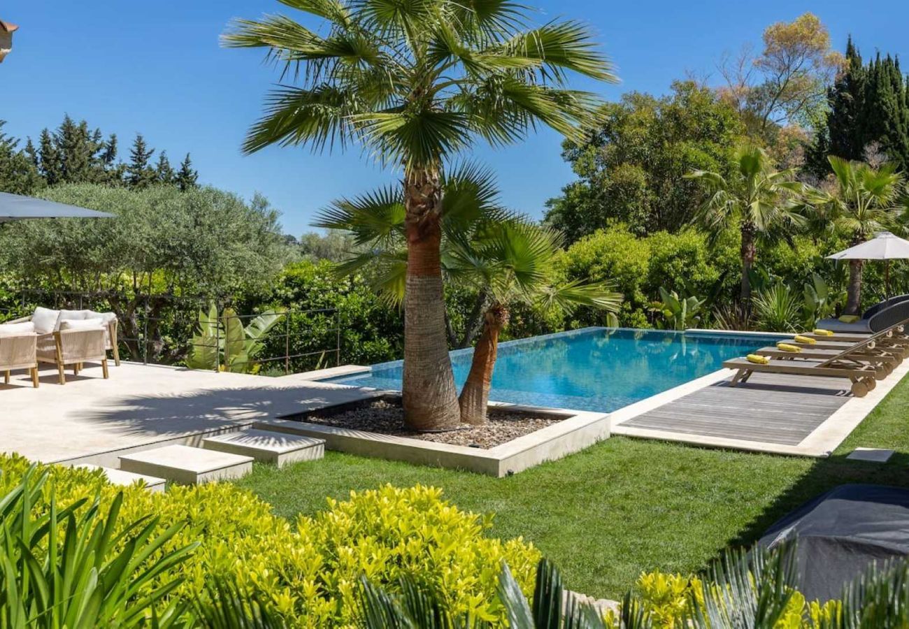 Villa in Mougins - Villa Cova Mougins French Riviera 5-BD
