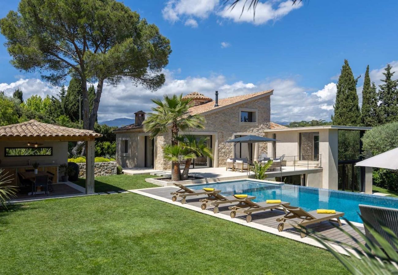 Villa in Mougins - Villa Cova Mougins French Riviera 5-BD