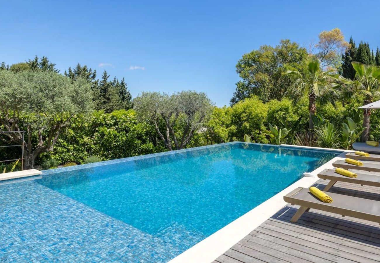 Villa in Mougins - Villa Cova Mougins French Riviera 5-BD
