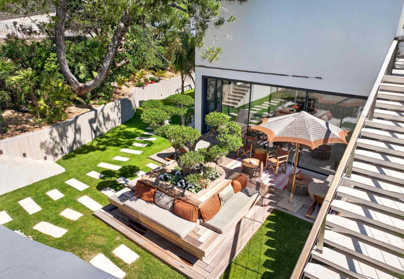 Villa in Antibes - Villa Houmoana Cap d'Antibes French Riviera 5-BD