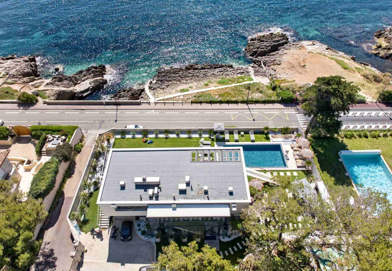 Villa in Antibes - Villa Houmoana Cap d'Antibes French Riviera 5-BD