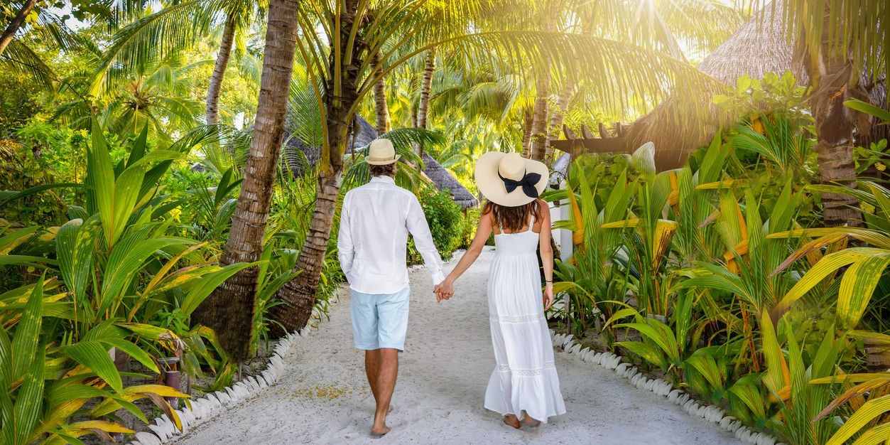 Plan-Caribbean-Christmas-Vacation