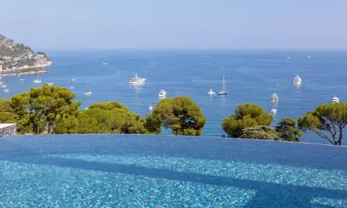 villas bord de mer mediterrannée